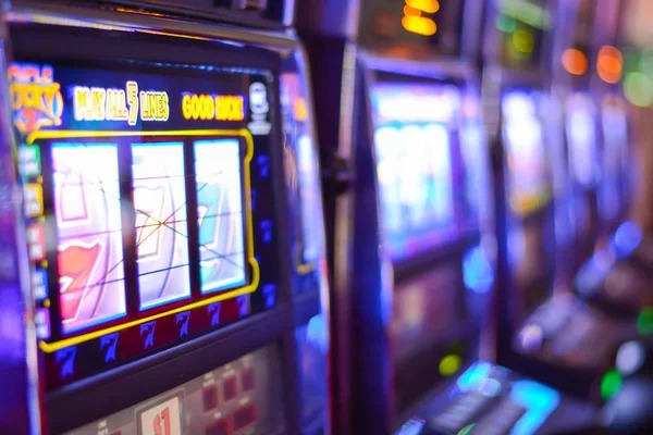 Dasar Number live draw interface on bolagila slot showing prediction entry and result announcement